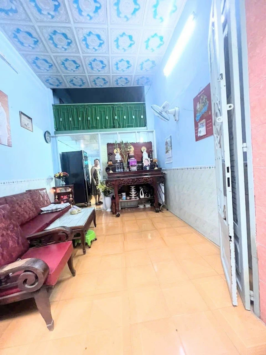 Bán nhà hẻm Quận 4, 38,7m², 2PN 2WC, giá 3,799 tỷ - Ảnh thu nhỏ 2