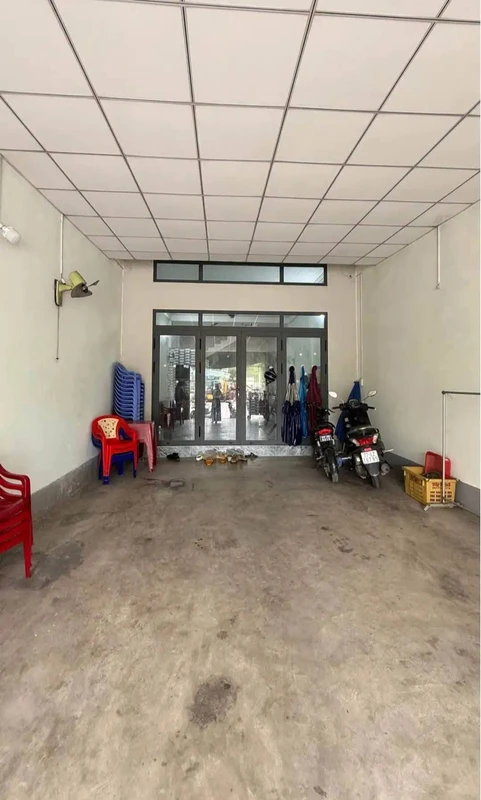 Nhà mặt tiền kinh doanh Hùng Vương 104m2 3PN, 4,9 tỷ