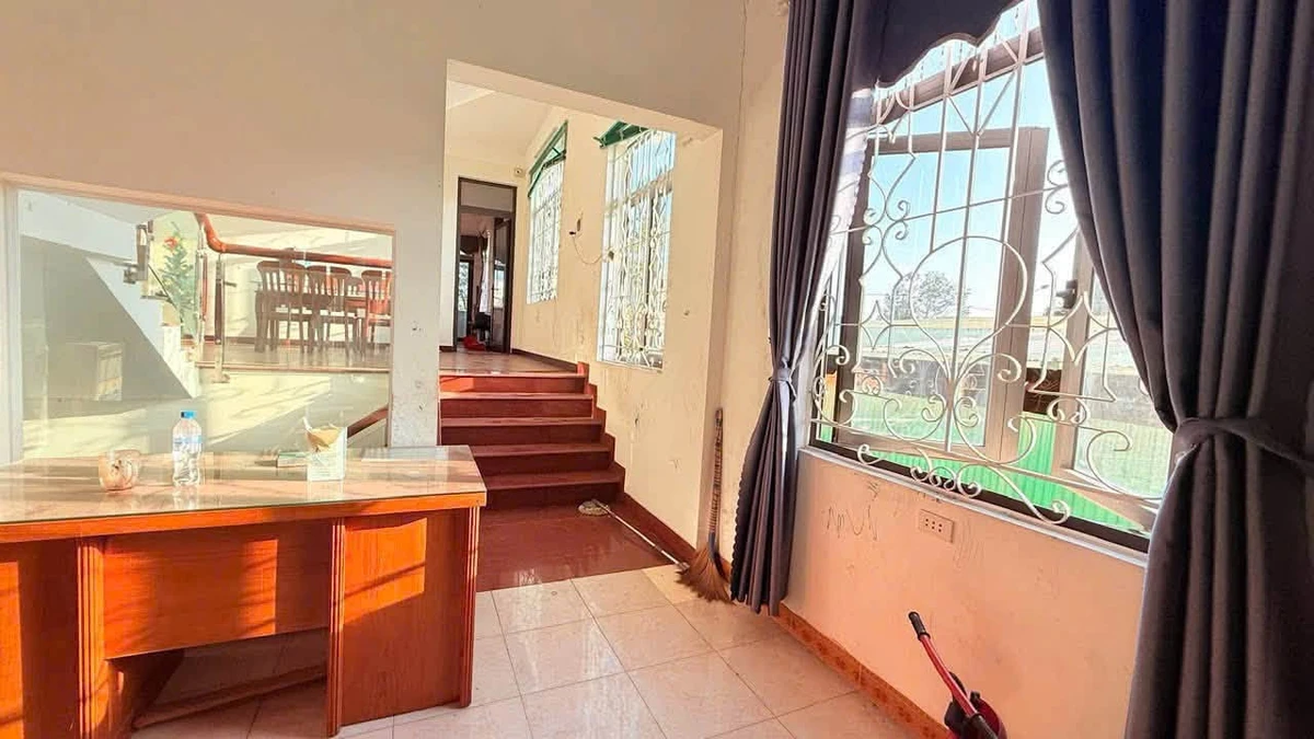 Bán nhà 3 mê mặt tiền Trường Chinh 100m2, Quảng Ngãi - Ảnh thu nhỏ 4