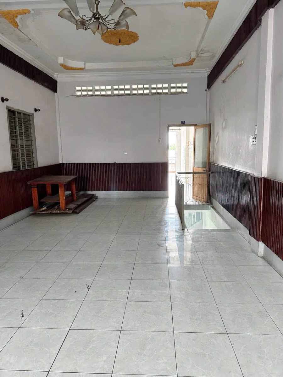 Bán nhà mặt tiền Phạm Văn Thuận gần 200m2 thổ cư, giá 15,5 tỷ, Biên Hòa - Ảnh thu nhỏ 2