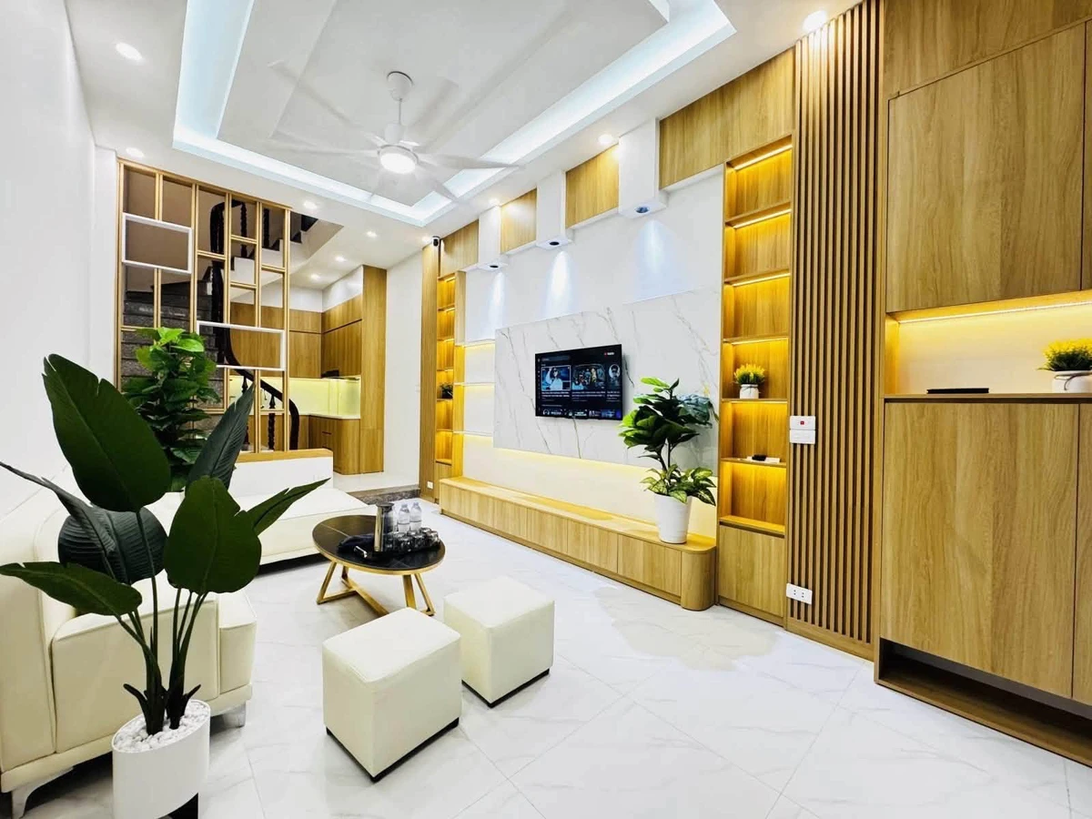 Bán nhà Mễ Trì Hạ 35m² 5 tầng 3 phòng ngủ 8 tỷ - Ảnh thu nhỏ 4