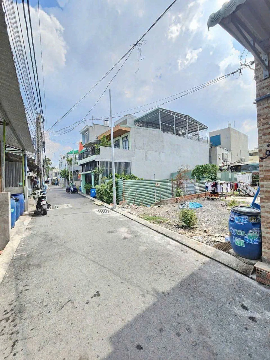 Bán đất nền Dĩ An 148m2 gần Nguyễn Hữu Cảnh 5 tỷ - Ảnh thu nhỏ 2