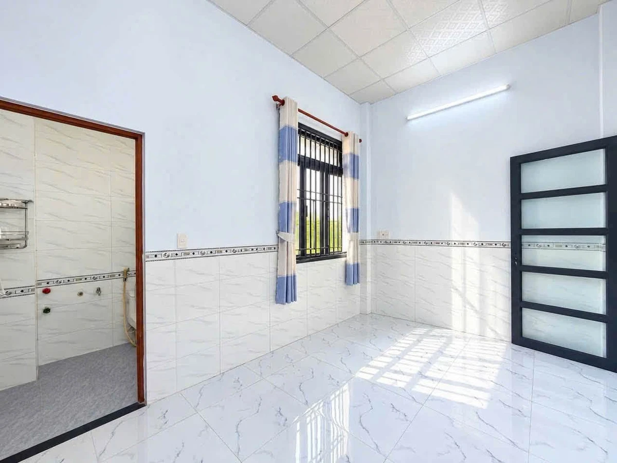 Bán nhà 3PN sổ hồng 48m² An Phú Đông, giá 3.85 tỷ - Ảnh thu nhỏ 2