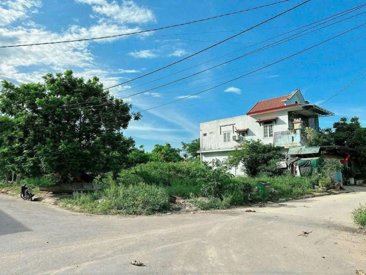 Bán lô góc 2 mặt tiền 113m² Nguyễn Phúc Lan, Huế - Ảnh 1