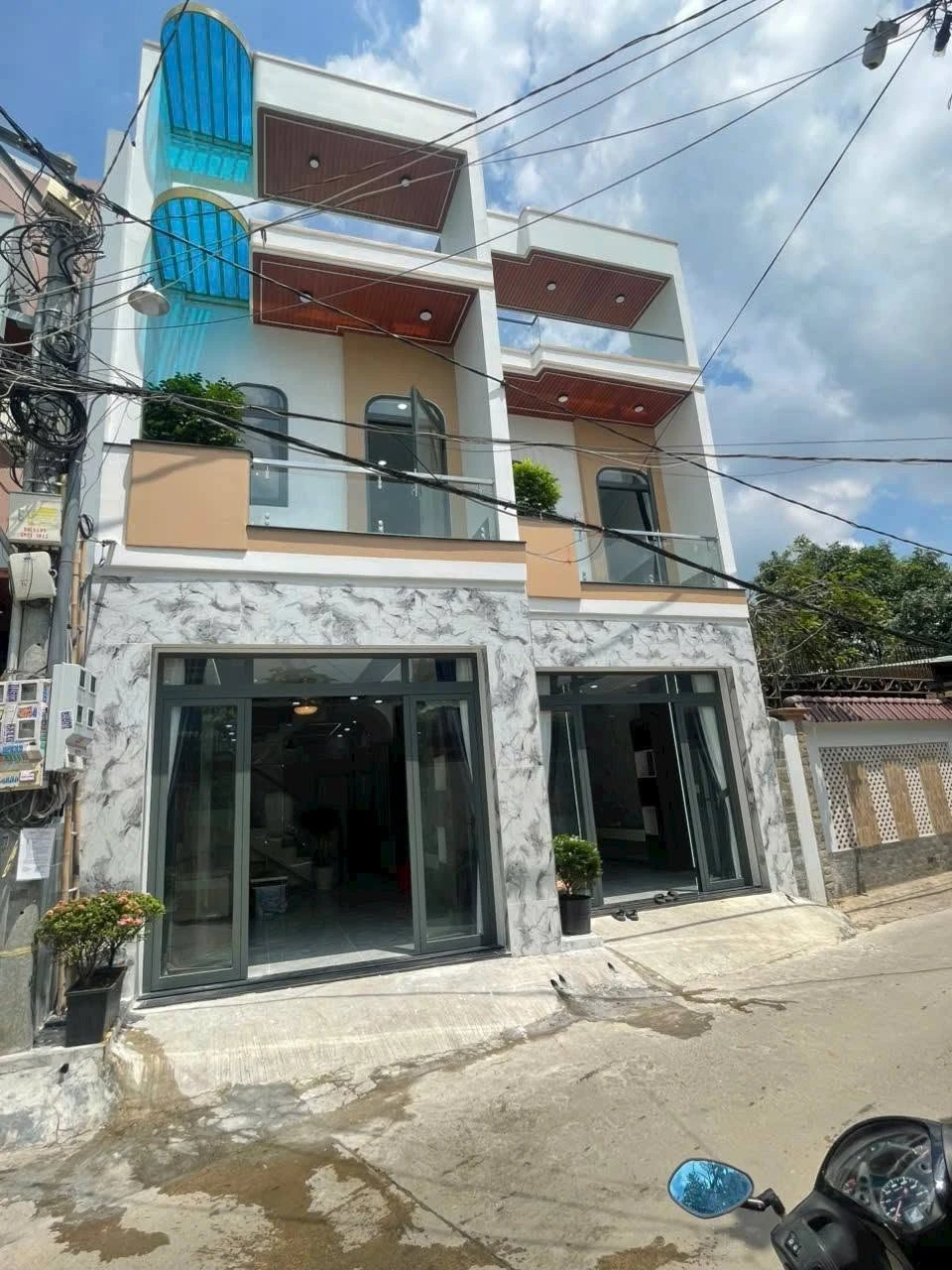 Bán nhà phố 118m² Bửu Hoà 3 tỷ 750 - Ảnh 1