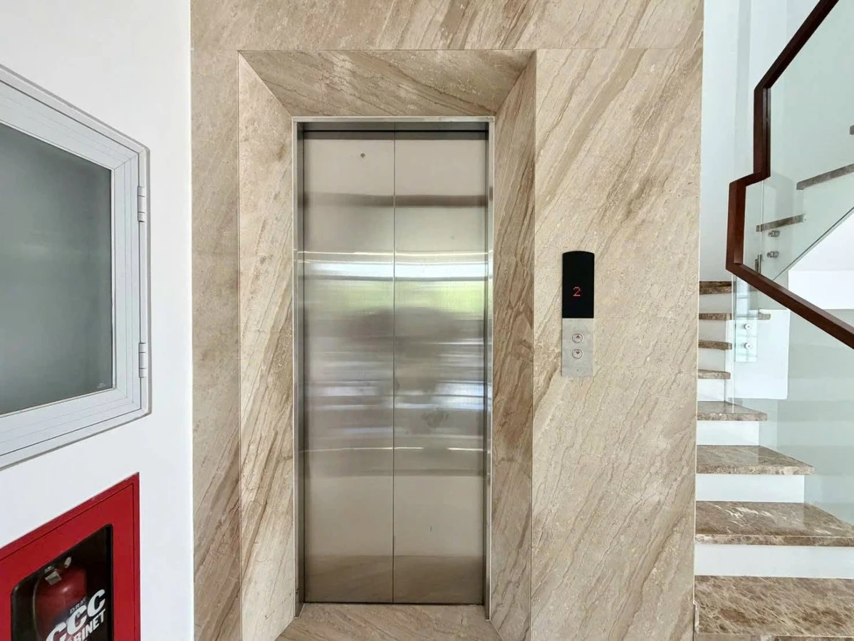 Bán văn phòng mặt tiền Quận 1, 66m², 27 tỷ - Ảnh thu nhỏ 4