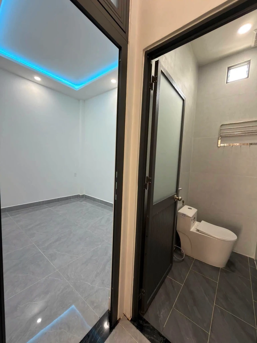 Bán nhà trệt lầu 80m2 KDC Hiển Vinh Đại Phúc, Long An 2,45 tỷ - Ảnh thu nhỏ 4