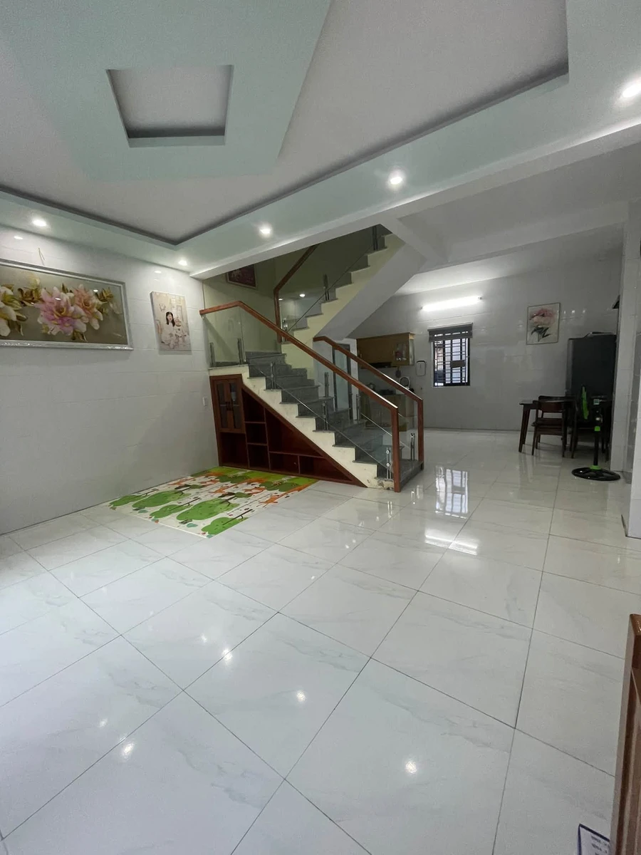 Bán nhà 2 tầng Lãm Hà 46,5m² Quận 12 - Ảnh thu nhỏ 2