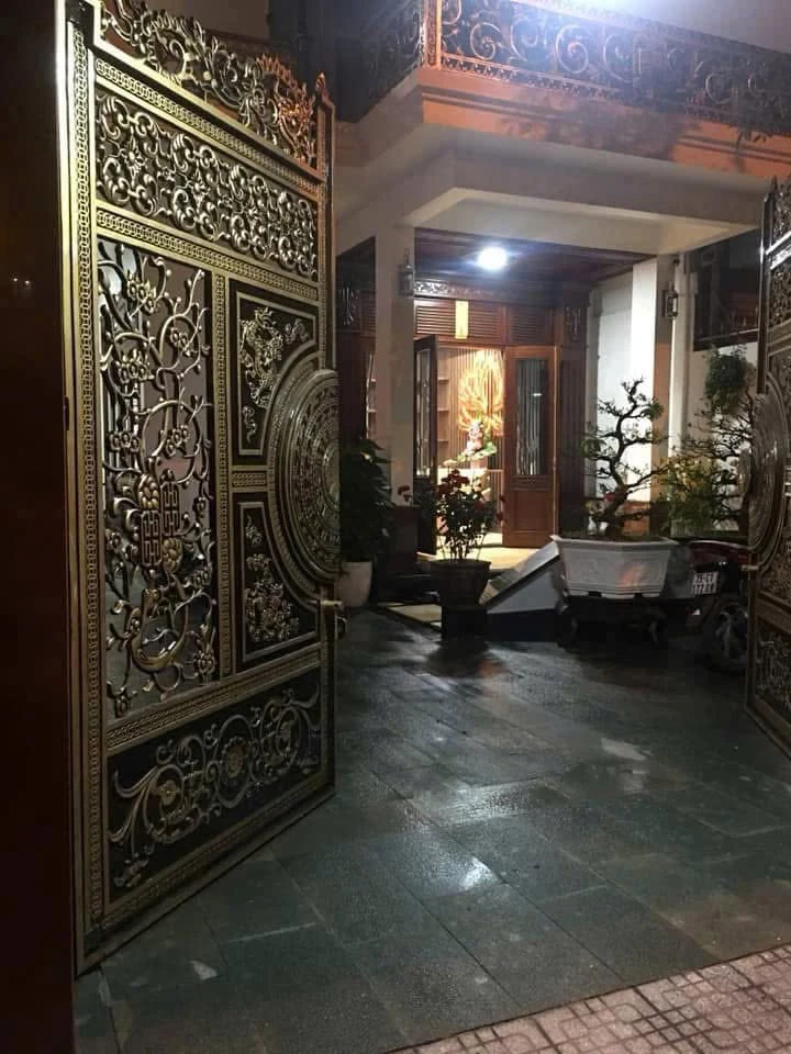 Bán nhà 3 tầng 198m² Phùng Chí Kiên, Huế 10.5 tỷ - Ảnh 1