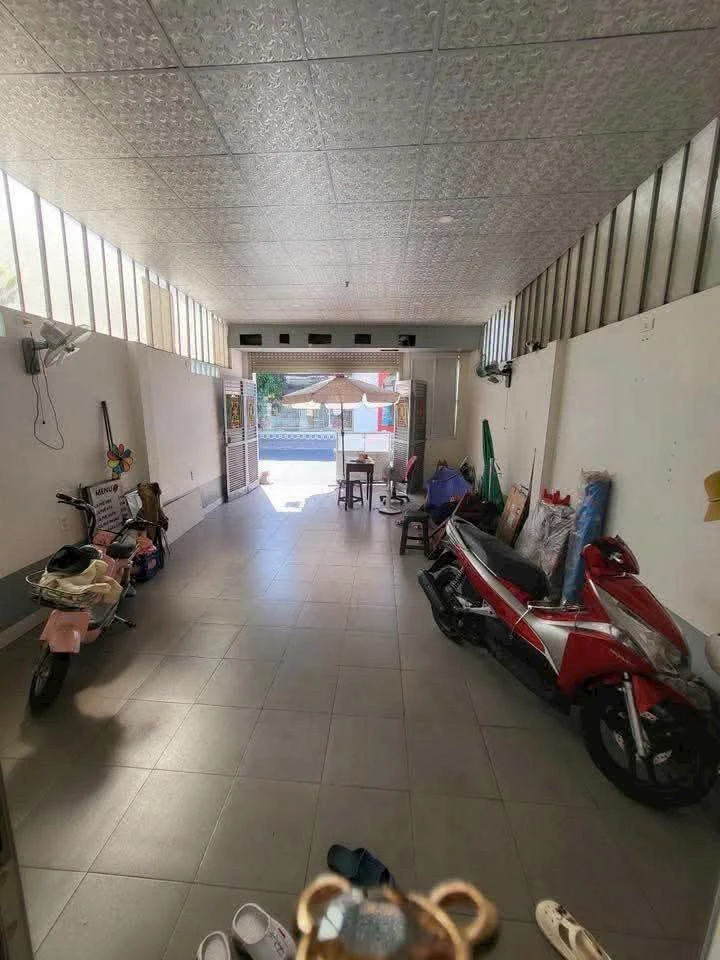 Bán nhà 1 trệt 1 lầu mặt tiền đường Từ Văn Tư, 141m2, Phú Trinh, Phan Thiết - Ảnh thu nhỏ 2