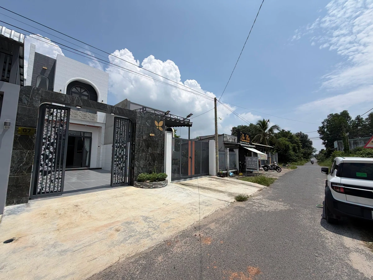 Nhà lầu bán Tây Ninh, 3PN, 130m², 1,89 tỷ - Ảnh thu nhỏ 2