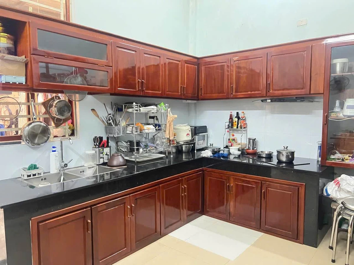 Bán nhà 3 tầng mặt tiền 98m² Quảng Ngãi 4,6 tỷ - Ảnh thu nhỏ 3