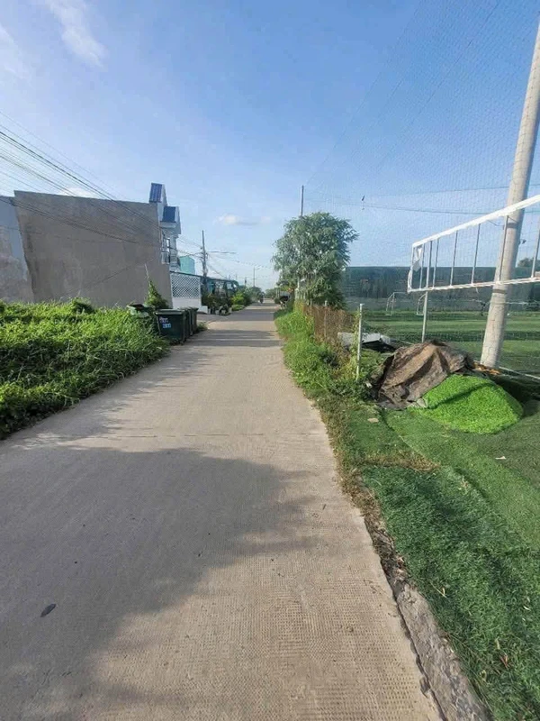 Bán đất thổ cư mặt tiền Bến Lức Long An 114m²