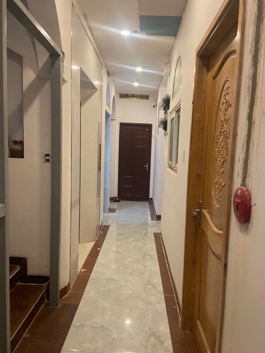 Bán shophouse 9x18m Nguyễn Trãi Quận 1, 6 tầng, 23 phòng - Ảnh 1