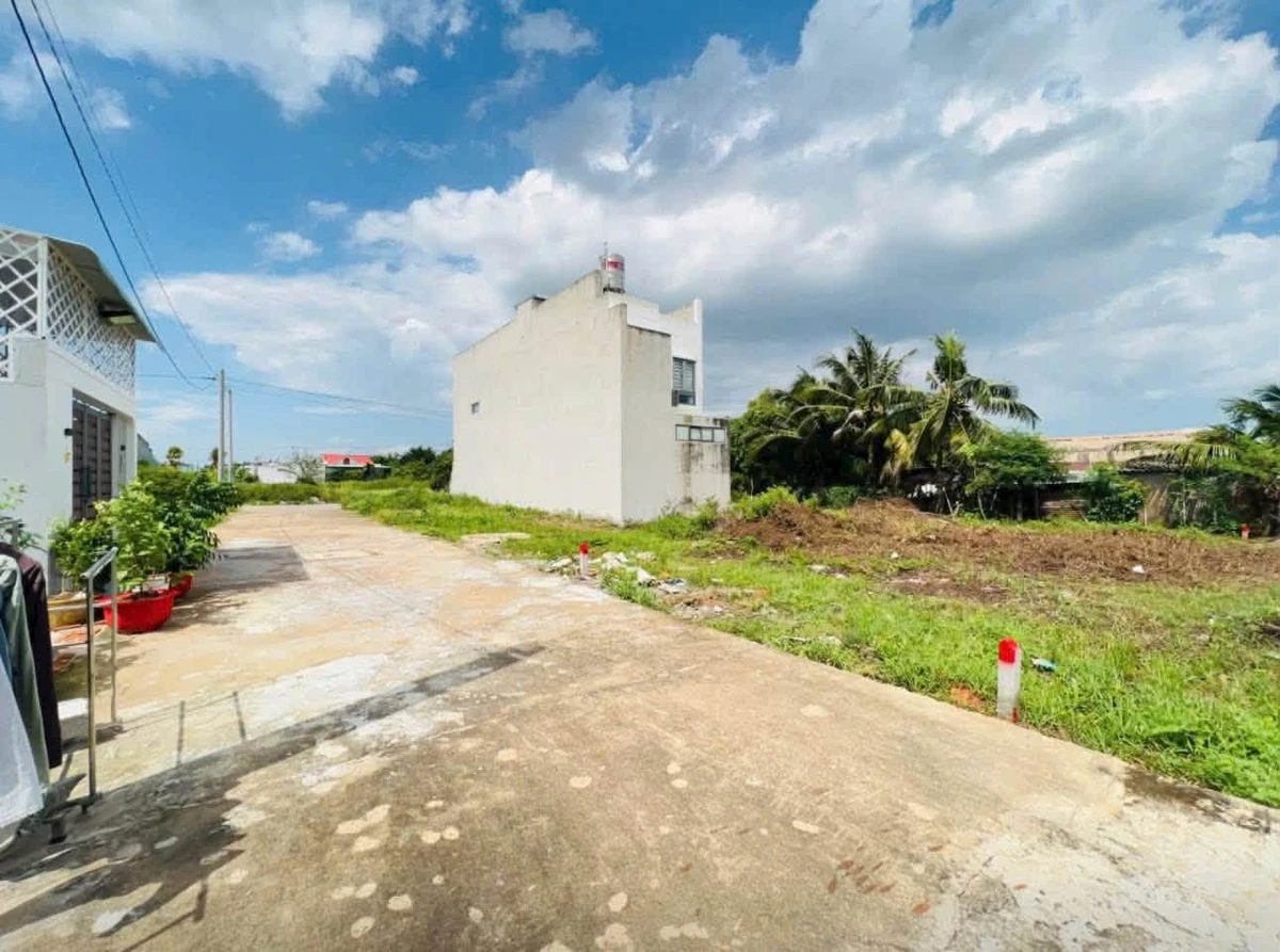 Bán đất 114m2 tại Hàm Liêm, Hóc Môn, 6 tỷ - Ảnh 1
