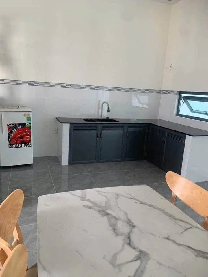 Nhà mới xây mặt tiền gần biển Lộc An, 175m2, 2PN, 1.39 tỷ - Ảnh thu nhỏ 5
