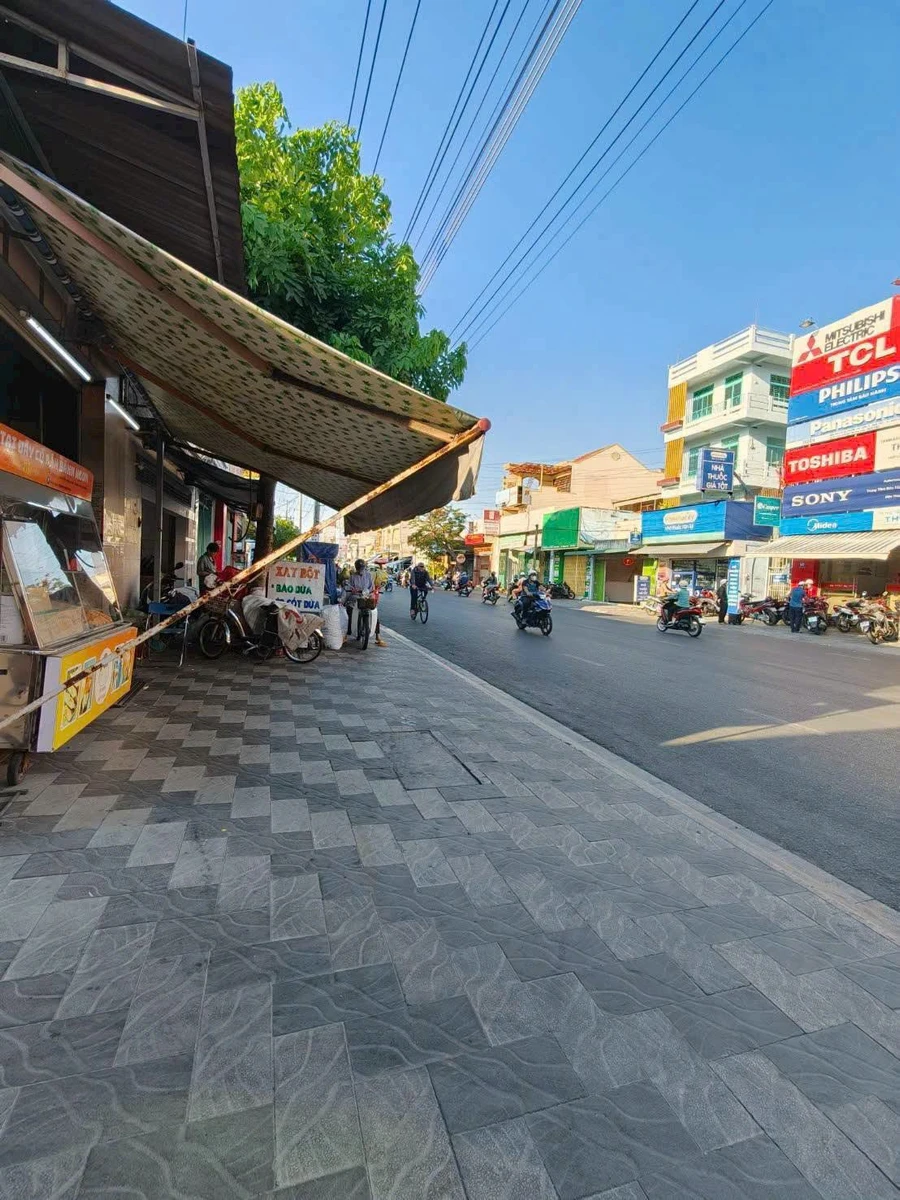 Bán shophouse 1 trệt 1 lầu 90m² mặt tiền Nguyễn Hội Phan Thiết - Ảnh thu nhỏ 4