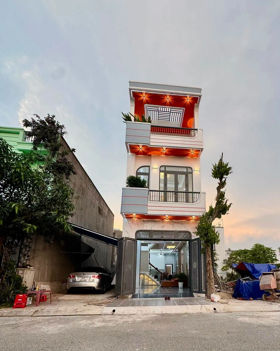 Bán nhà 1 trệt 2 lầu 64m2 (4x16) sổ riêng, 3PN, Tân Phước Khánh, Tân Uyên, Bình Dương, giá 4 tỷ - Ảnh 1