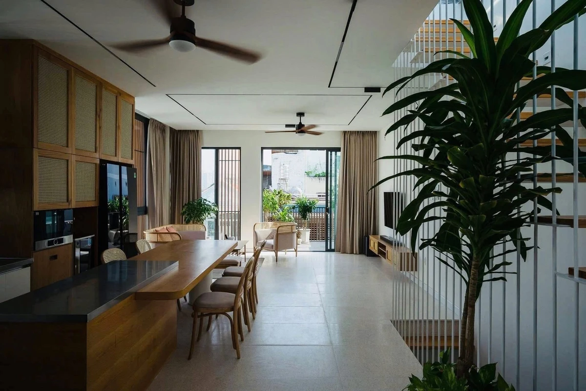 Bán shophouse góc 2 mặt tiền Phú Nhuận 77m², 4PN, 24.5 tỷ - Ảnh thu nhỏ 3
