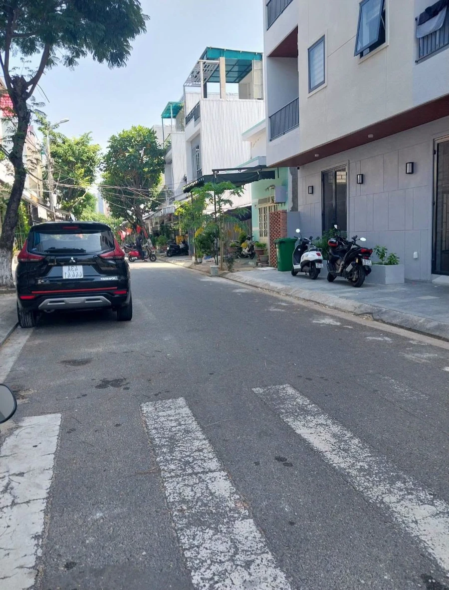 Bán nhà mặt tiền đường 5m5, 65m2 gần sông Hàn, Sơn Trà, Đà Nẵng, nhỉnh 5 tỷ - Ảnh 1