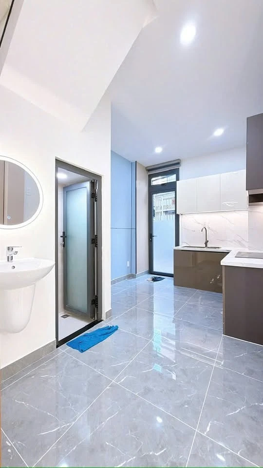 Bán nhà 3 tầng góc 34.2m² đường Vĩnh Hội Q4 - Ảnh thu nhỏ 4