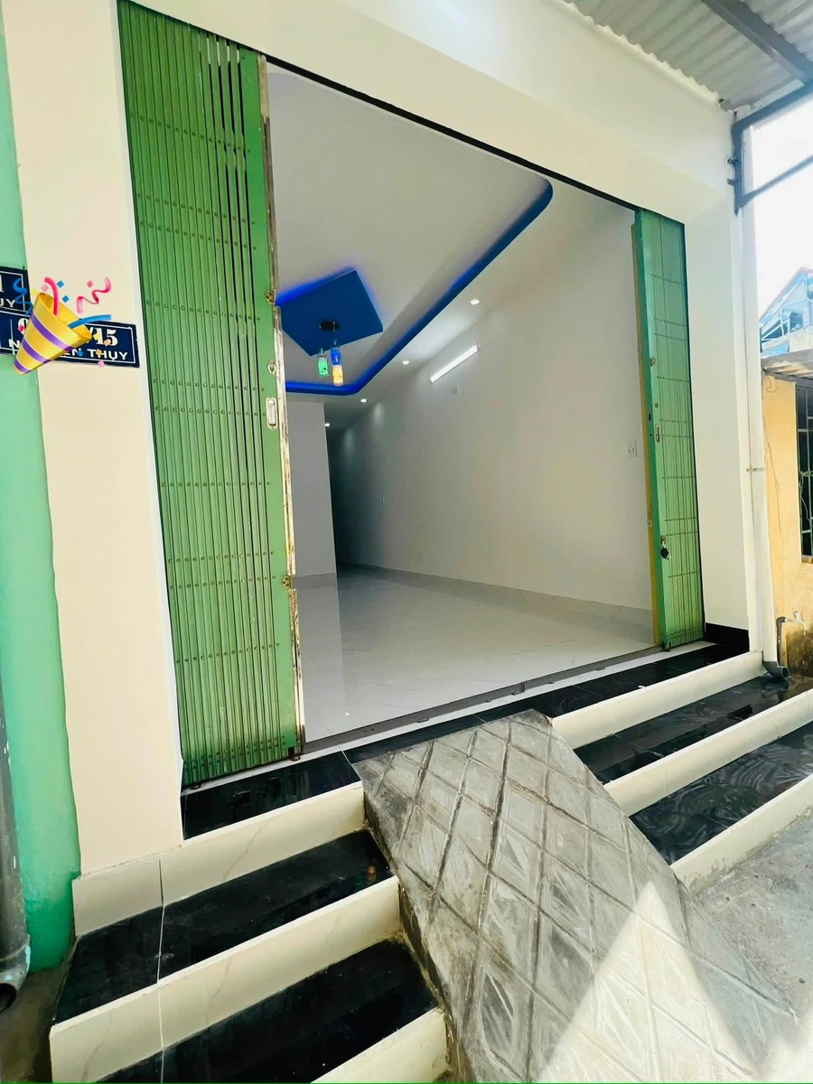 Bán nhà cấp 4 2 phòng ngủ 54m2 Quảng Ngãi 1,1 tỷ - Ảnh 1