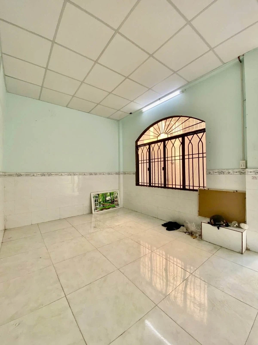 Bán nhà hẻm 2 tầng 70m2, 4PN đường Văn Chung, Phường 13, Tân Bình - 7,5 tỷ - Ảnh thu nhỏ 2