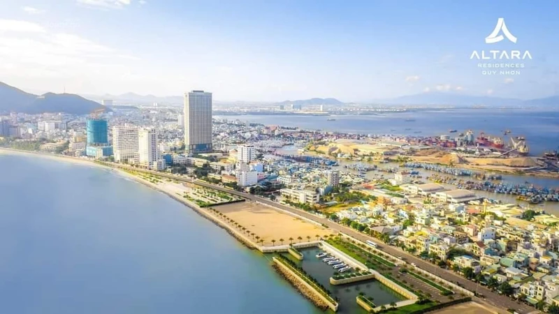 Bán căn hộ 17.02 Altara Quy Nhơn, tầng cao, view biển Quy Nhơn. Nhà mới 100%. LH 0935 739 ***