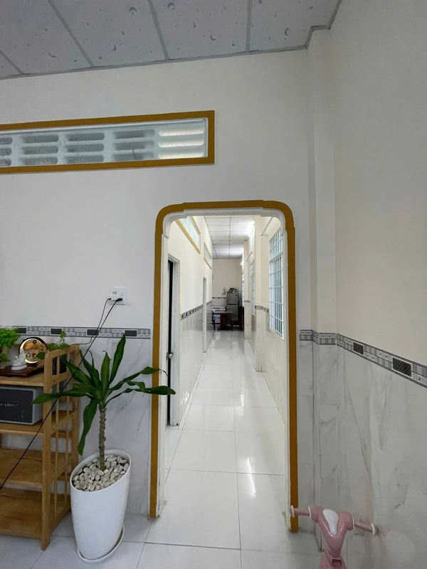 Bán nhà hẻm Nguyễn Trung Trực Rạch Giá, 100m², 2PN