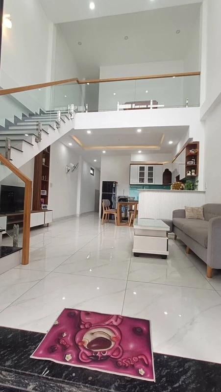 Bán nhà lầu 1 trệt 1 lửng 2 phòng ngủ, 67m2 hẻm Nguyễn Thị Minh Khai, Phú Hòa, Thủ Dầu Một