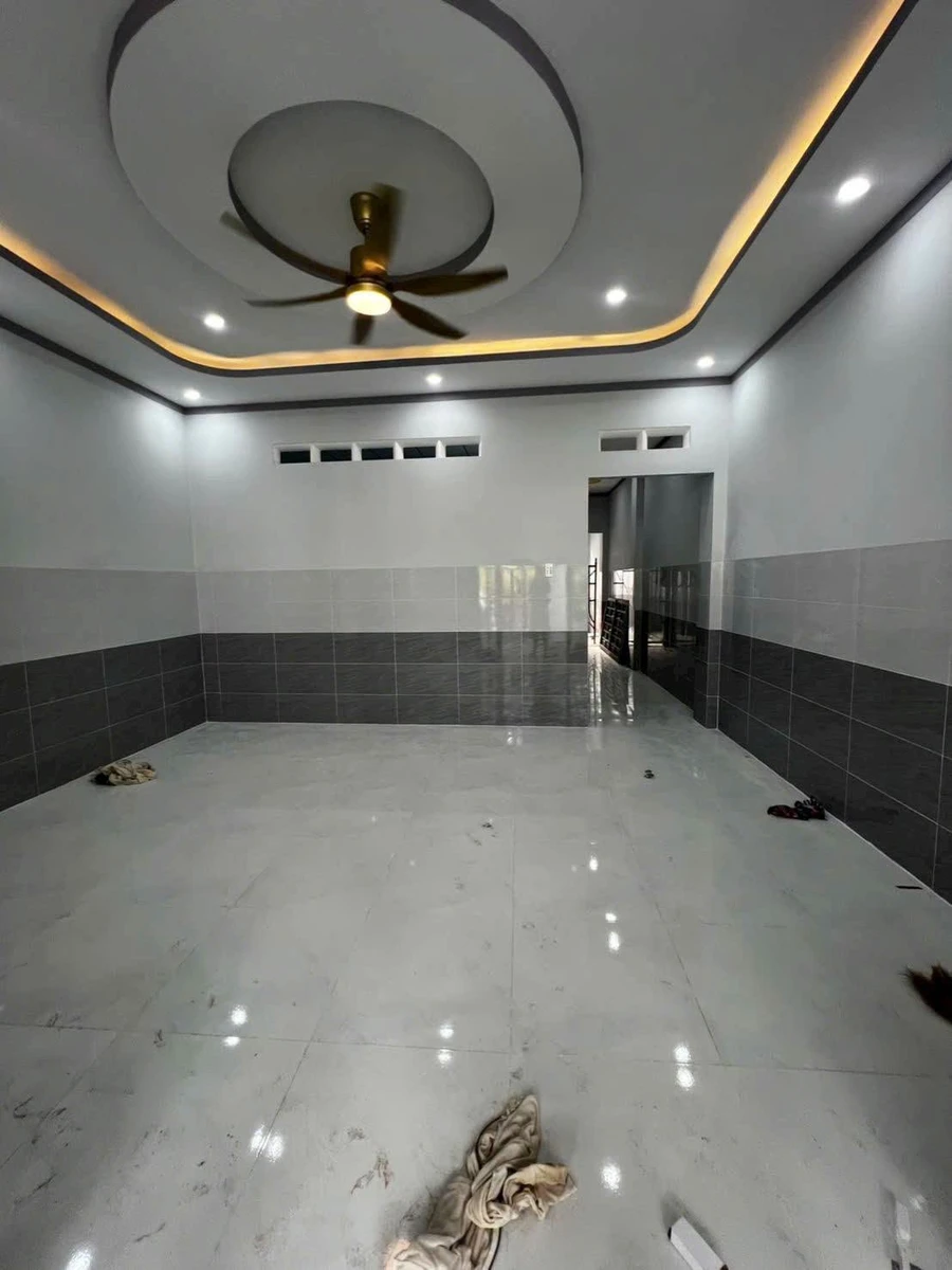 Bán nhà mới mặt tiền đường nhựa 5x20 khu phố Thanh Phước, phường Thanh Điền giá 870 triệu - Ảnh thu nhỏ 3
