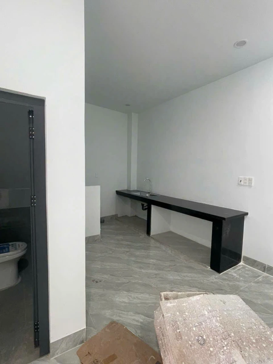 Bán nhà 1 trệt 1 lầu 84m² gần BV Âu Cơ Bình Chánh - Ảnh thu nhỏ 4