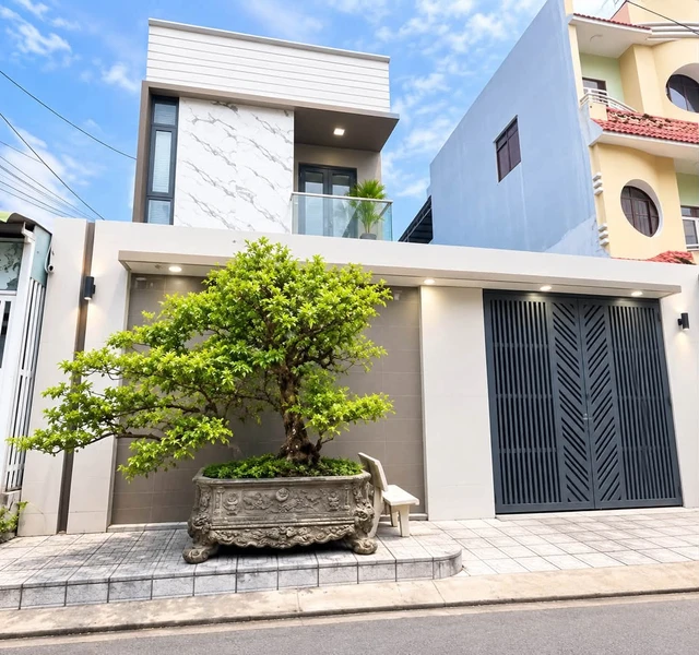 Bán biệt thự mini mặt tiền Văn Cao, Rạch Giá, 200m², 4 PN