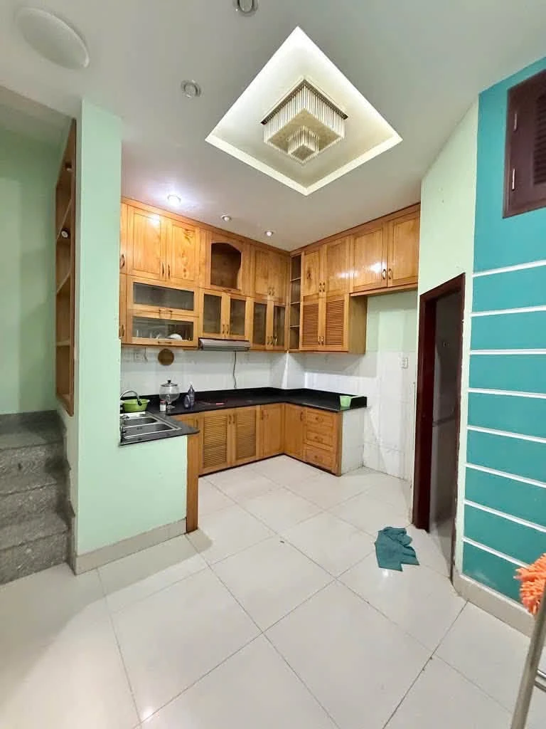 Bán nhà mặt tiền kinh doanh 50m2, 5 tầng, 4PN, đường Hoa Lan, Phú Nhuận - Ảnh thu nhỏ 4