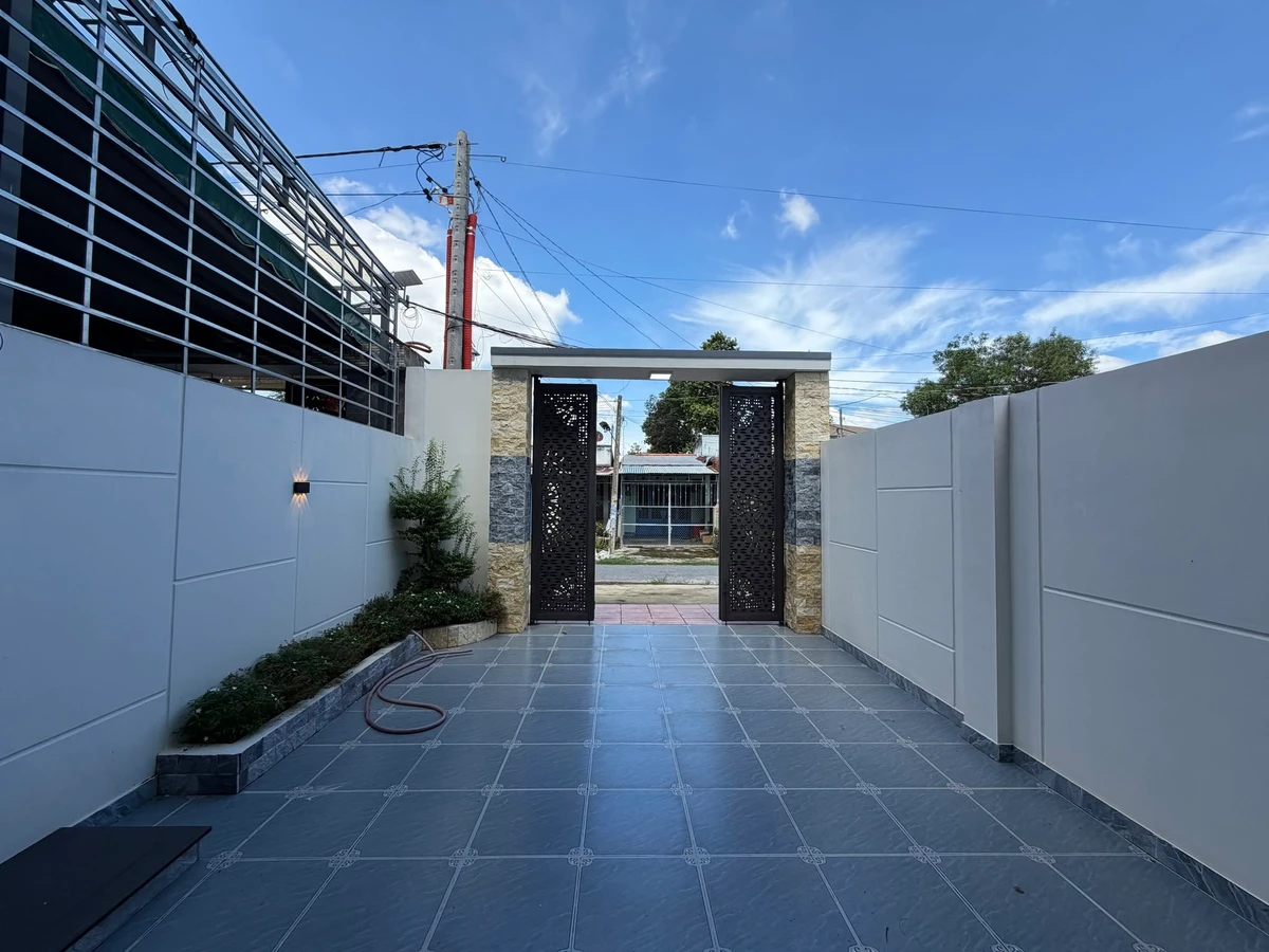 Nhà lầu 3PN, 110m², Tây Ninh, 2 tỷ 390 triệu - Ảnh thu nhỏ 5
