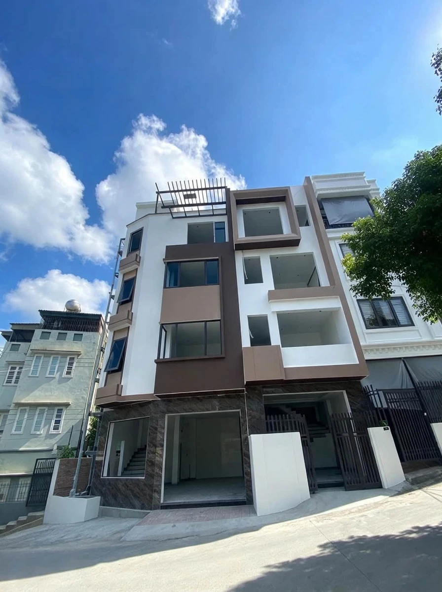 Bán nhà 4 tầng 52m² Cao Thắng, có thang máy, nội thất đầy đủ - Ảnh thu nhỏ 2