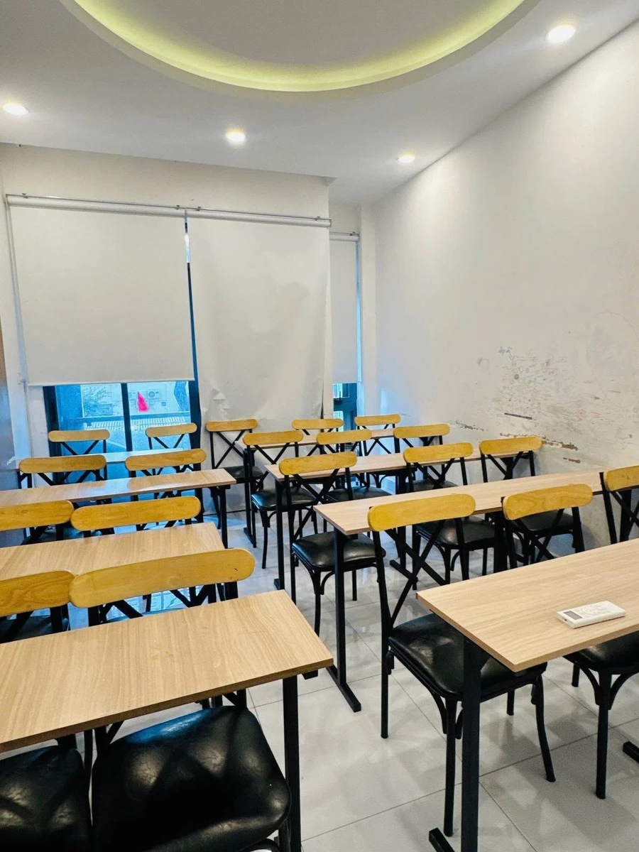 Bán nhà mặt tiền Võ Thị Sáu Quận 3, 56m², 3 tầng, hơn 12 tỷ - Ảnh thu nhỏ 3