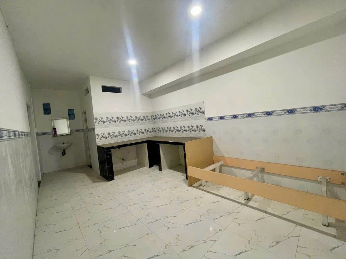 Bán nhà 3 phòng 177m² ven biển Ninh Hải, 1 tỷ 600 triệu - Ảnh thu nhỏ 4
