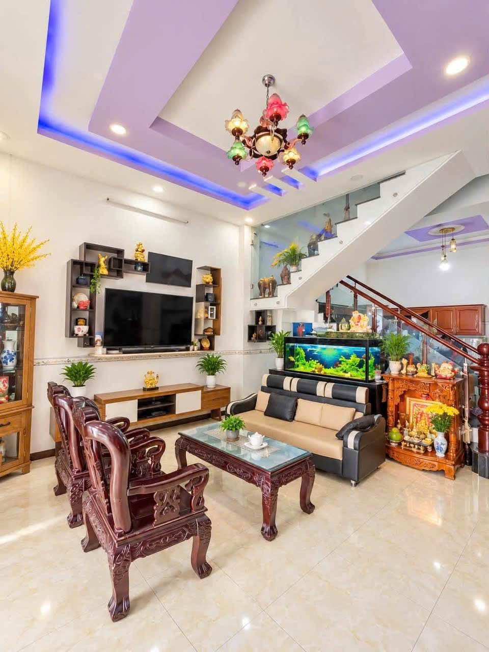Bán nhà Tân Đông Hiệp Bình Dương, 4PN, 120m², 3.99 tỷ - Ảnh thu nhỏ 3