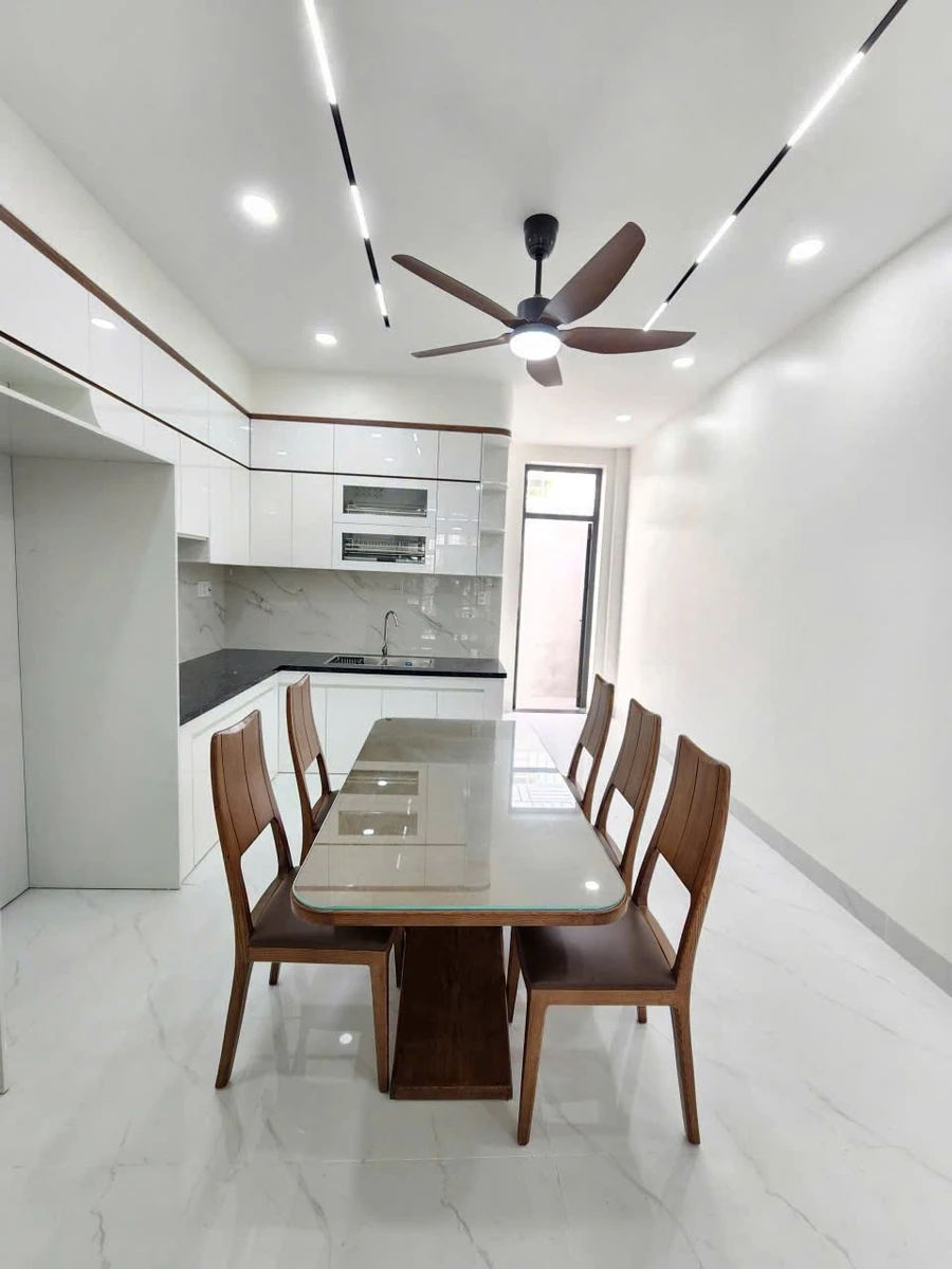 Bán nhà hoàn công 4PN 72,1m2 Dĩ An 6 tỷ 5 - Ảnh thu nhỏ 3