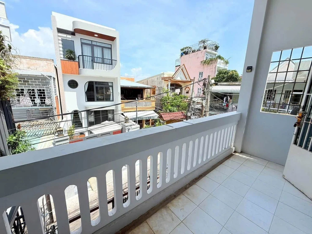 Bán nhà 1 trệt 1 lầu 60m2 Hoàng Hoa Thám Vũng Tàu 4.5 tỷ - Ảnh thu nhỏ 4