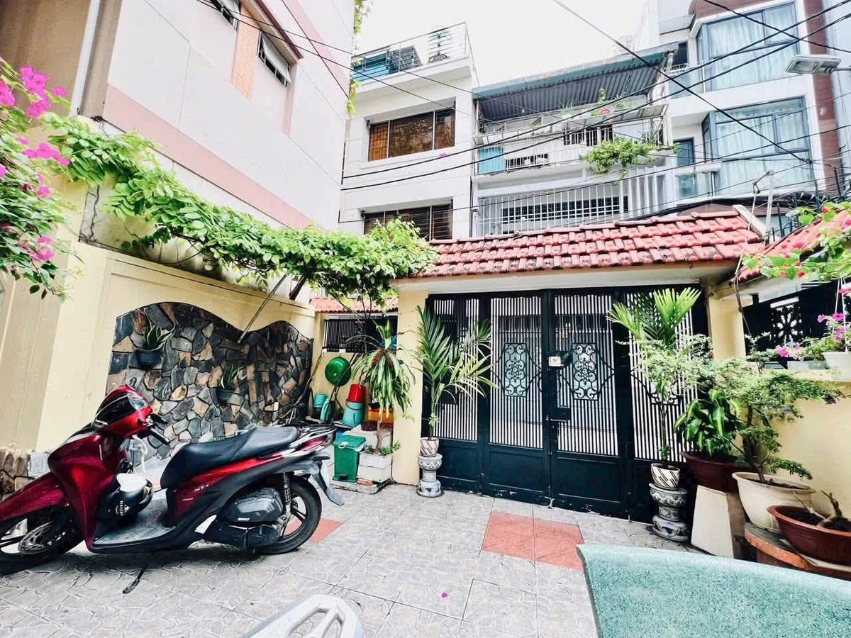 Bán biệt thự 3 tầng Phú Nhuận 10x19m, sổ hồng chính chủ - Ảnh thu nhỏ 5