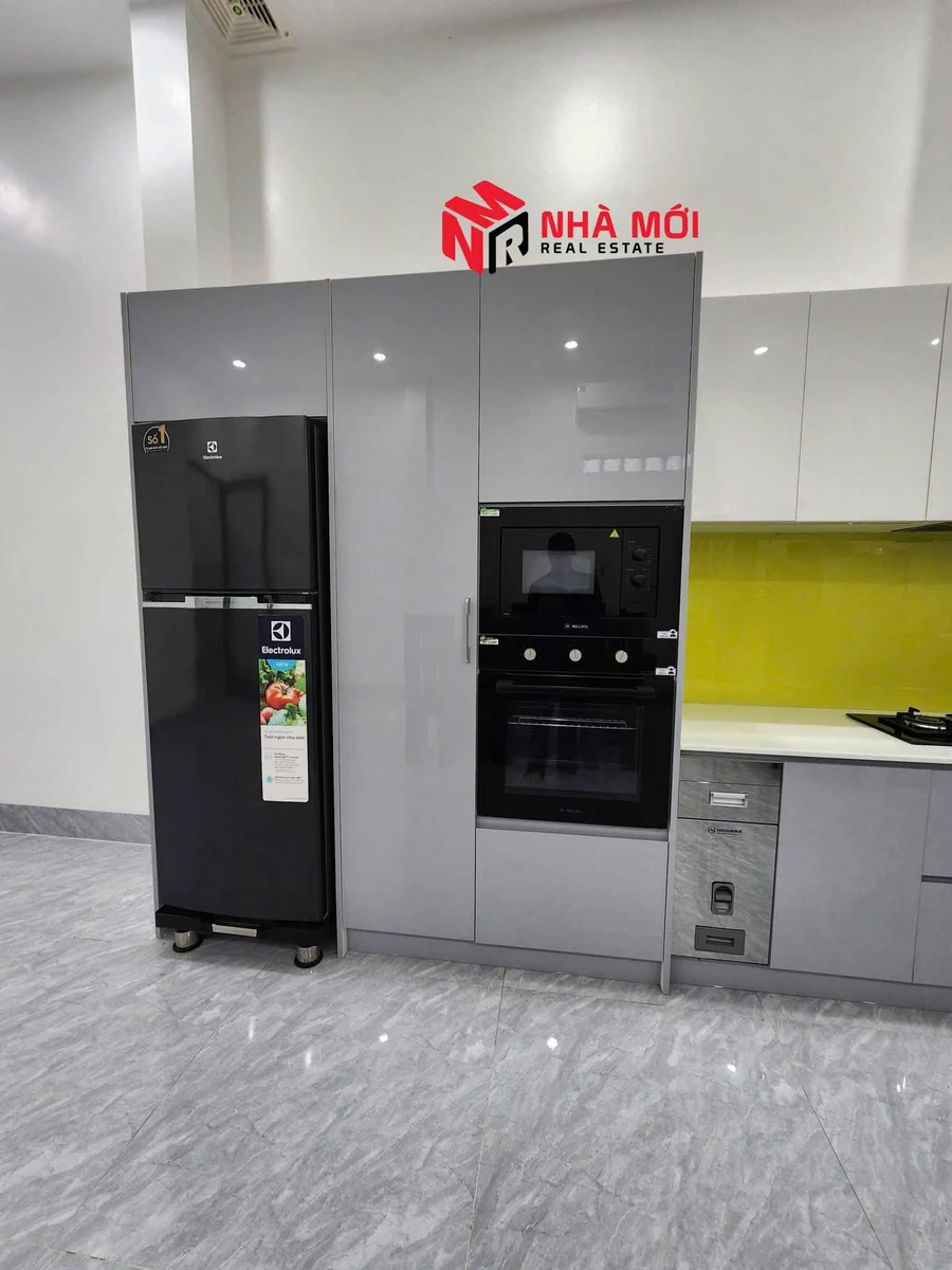 Bán nhà 1 trệt 2 lầu 4 phòng ngủ full nội thất 4 tỷ Cà Mau - Ảnh thu nhỏ 5