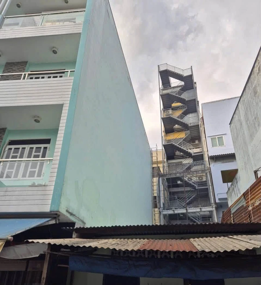 Bán tòa nhà 7 tầng mặt tiền Thích Quảng Đức, 165.5m², dòng tiền 100tr/tháng, Phú Nhuận - Ảnh thu nhỏ 2