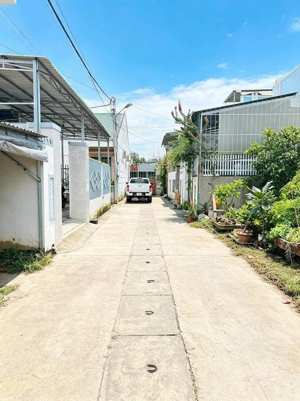 Bán nhà cấp 4 mặt hẻm 150m2 tại Phan Thiết, Bình Thuận