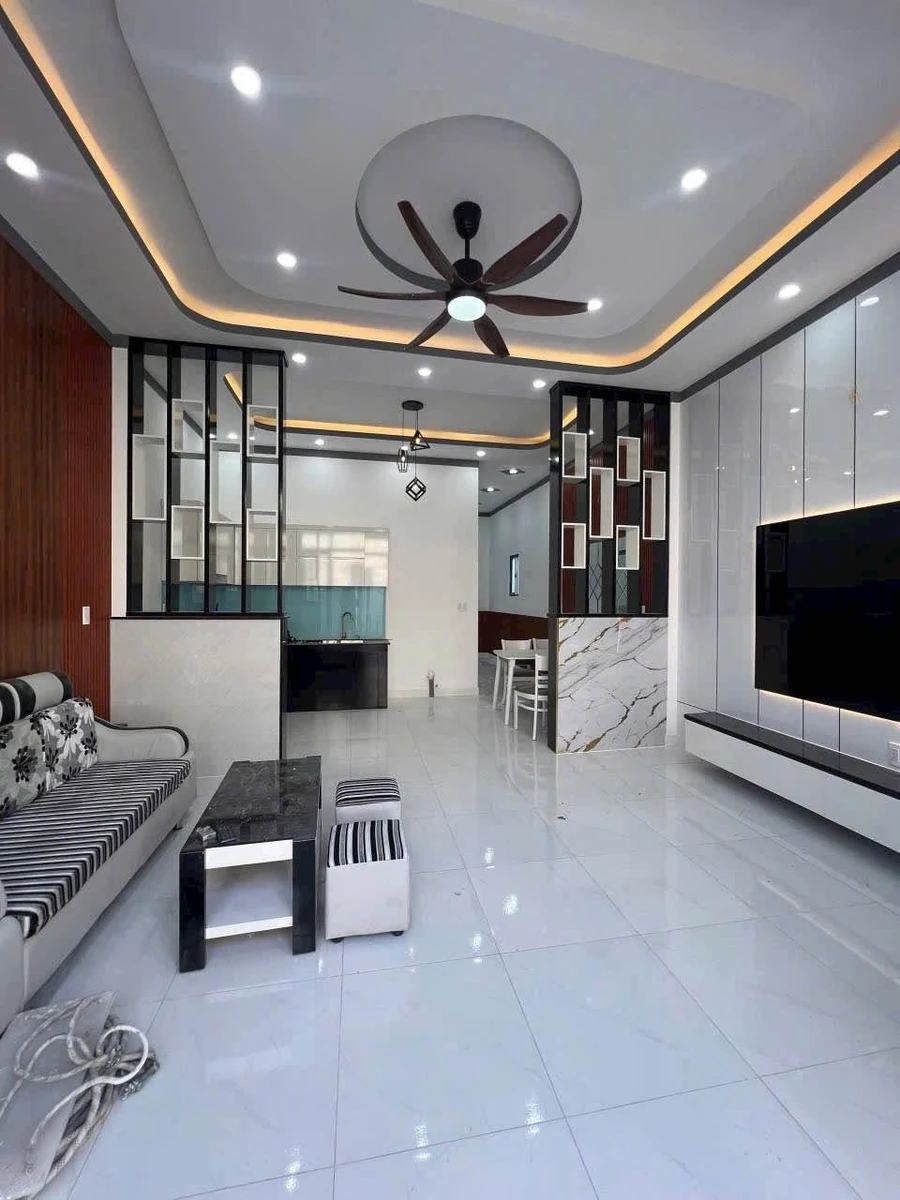 Bán nhà cấp 4 xây mới 75m² 2 phòng ngủ Hóc Môn - Ảnh thu nhỏ 2