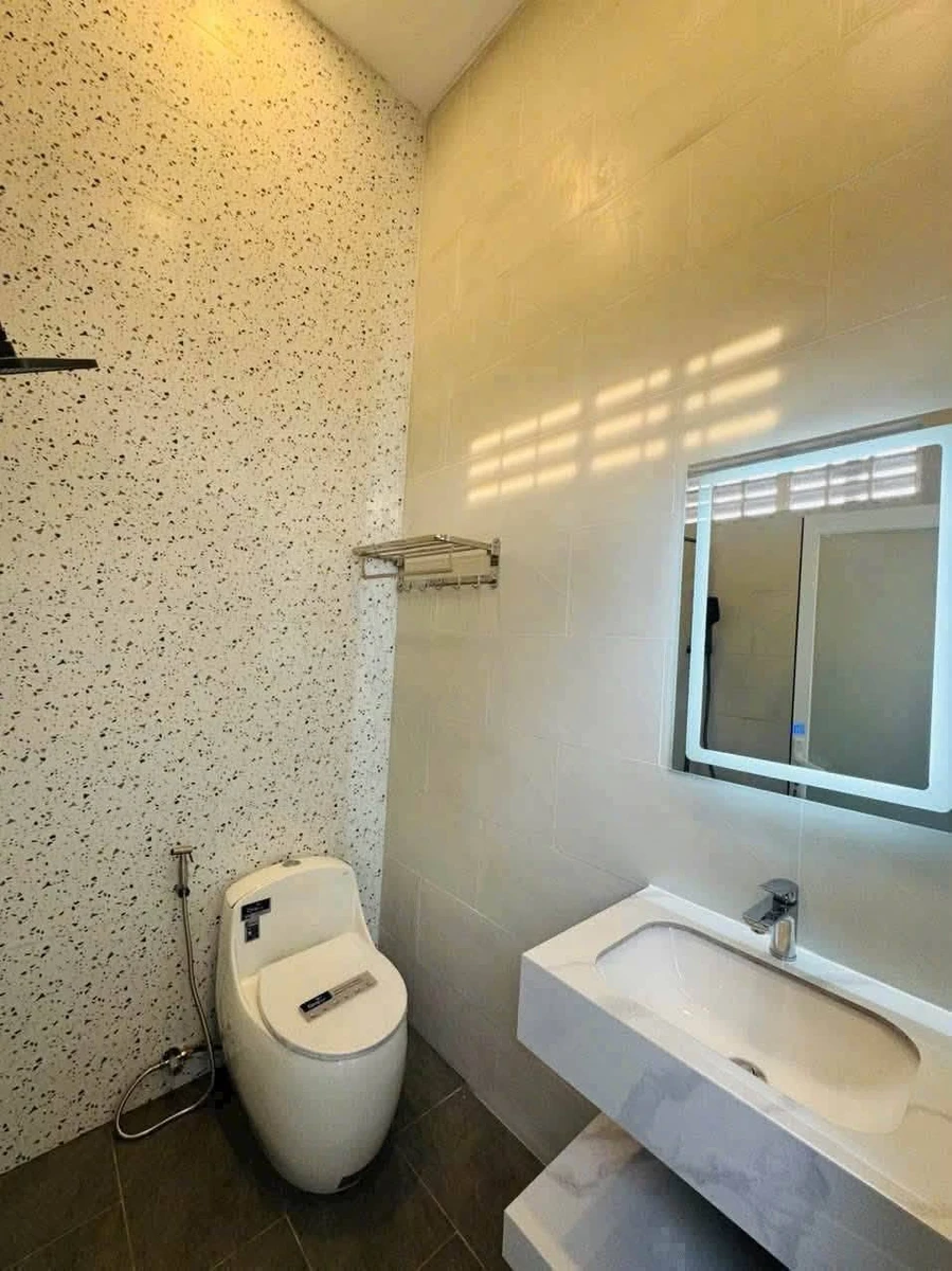 Bán nhà mới xây 5x30m, 3 phòng ngủ, hẻm 98 Nguyễn Quang Đại, Phường Long An, Tây Ninh - Ảnh thu nhỏ 5
