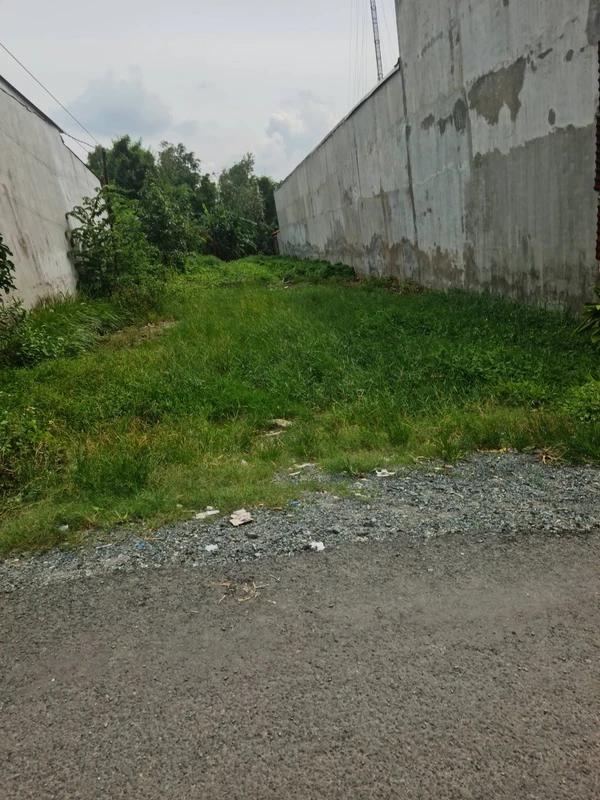 Bán lô đất thổ cư 10x70m gần KCN Tân Đức, xã Đức Hòa, Tây Ninh