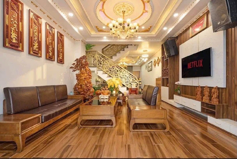 Nhà 4 tầng 102,76m² view đẹp Phù Đổng Thiên Vương Đà Lạt