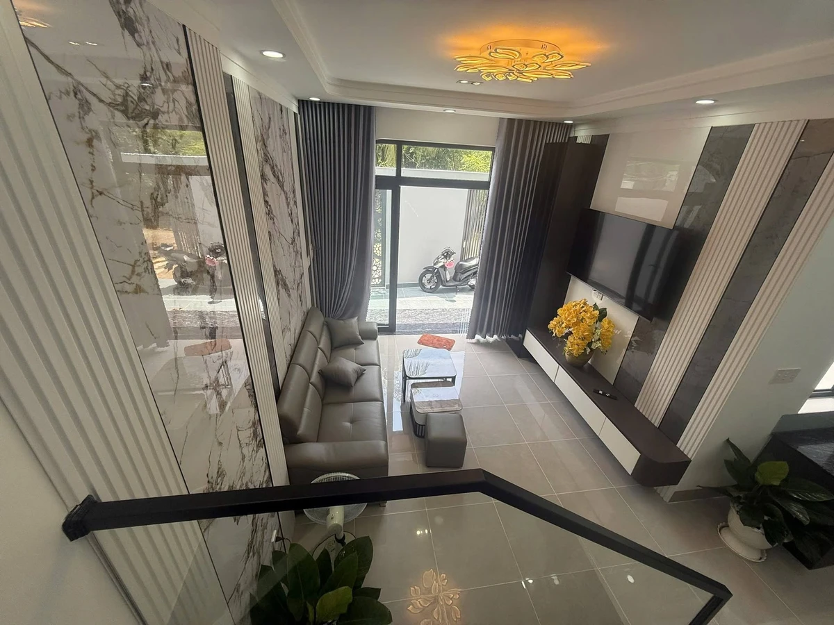 Bán nhà lầu 3PN Phú Tân Củ Chi, 110m² - 2 tỷ 190 - Ảnh thu nhỏ 4